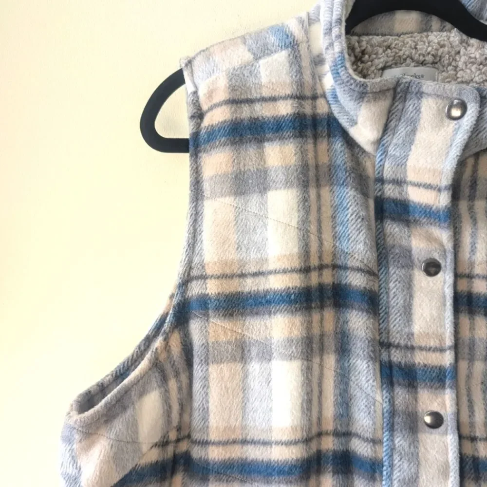 Christopher Banks Blue Tan Plaid Cozy Vest with Sherpa Lining Size 2X